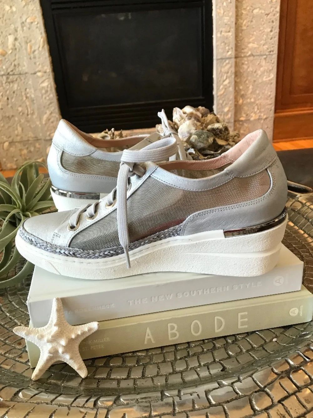 🆕 SOFTWAVES SILVER LEATHER MESH WEDGE PLATFORM SNEAKERS